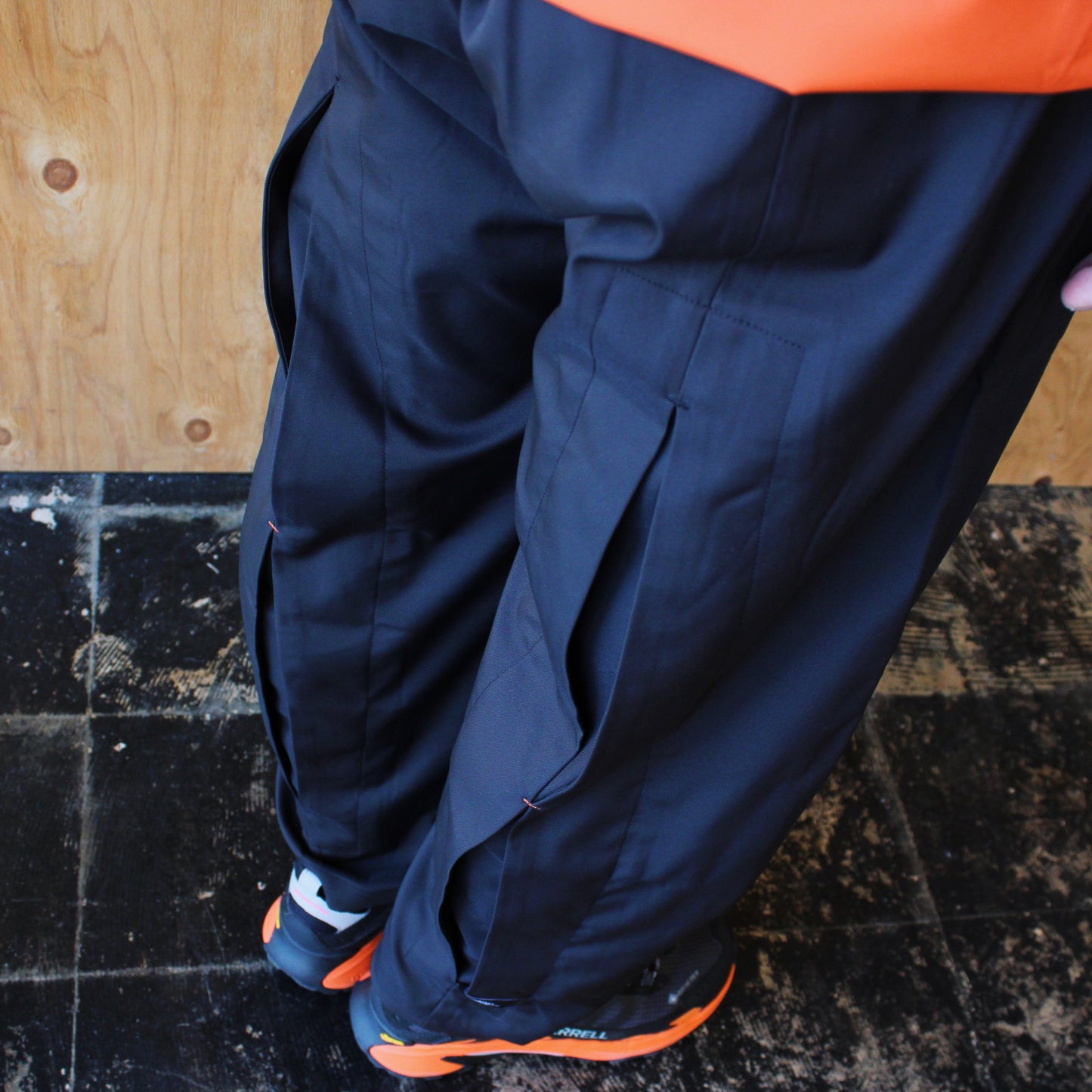 GOOPiMADE / “RMX-P01“ SOFTBOX Tailored Trousers -SHADOW-