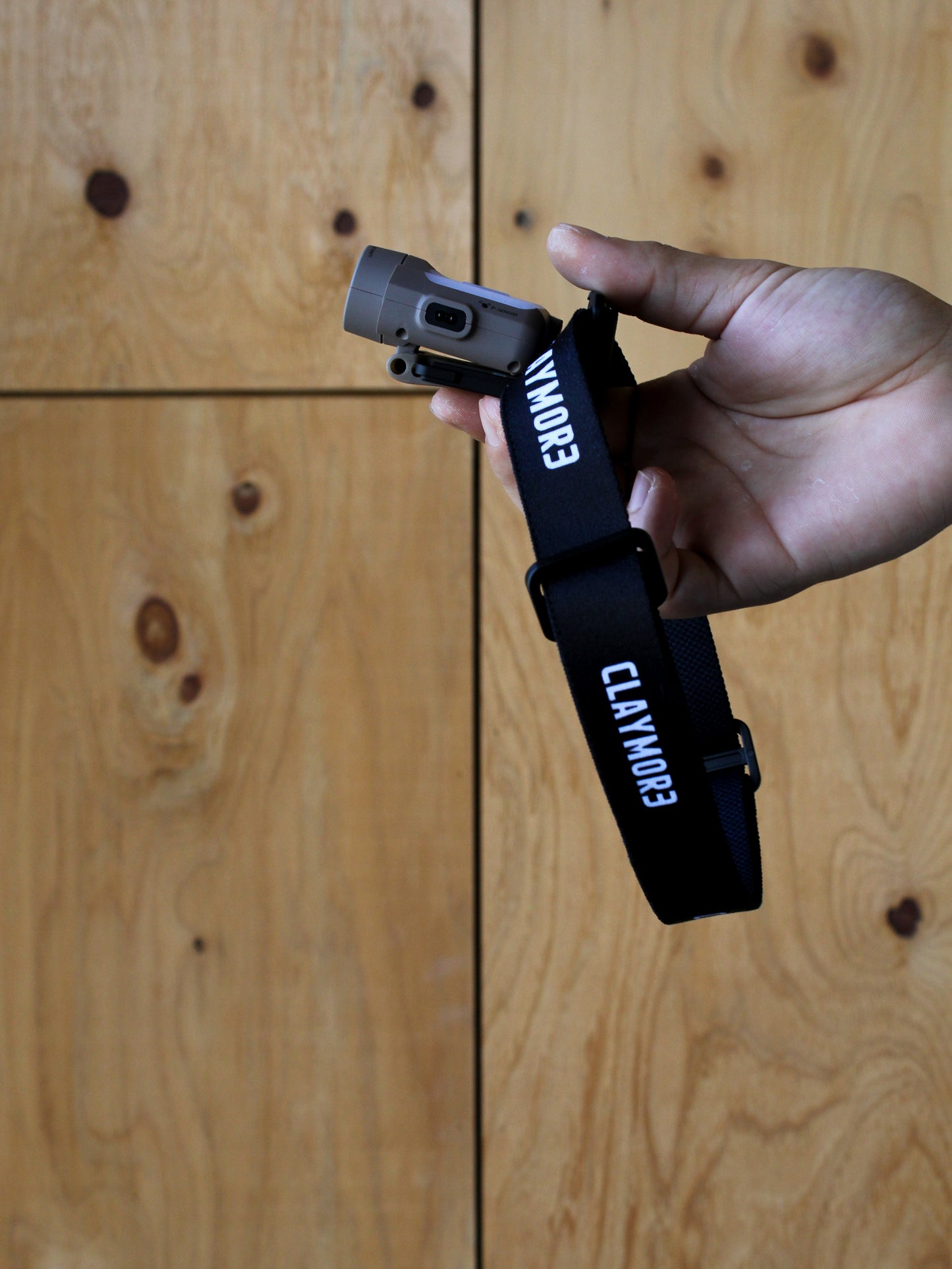 CLAYMORE CAPON 120D UV