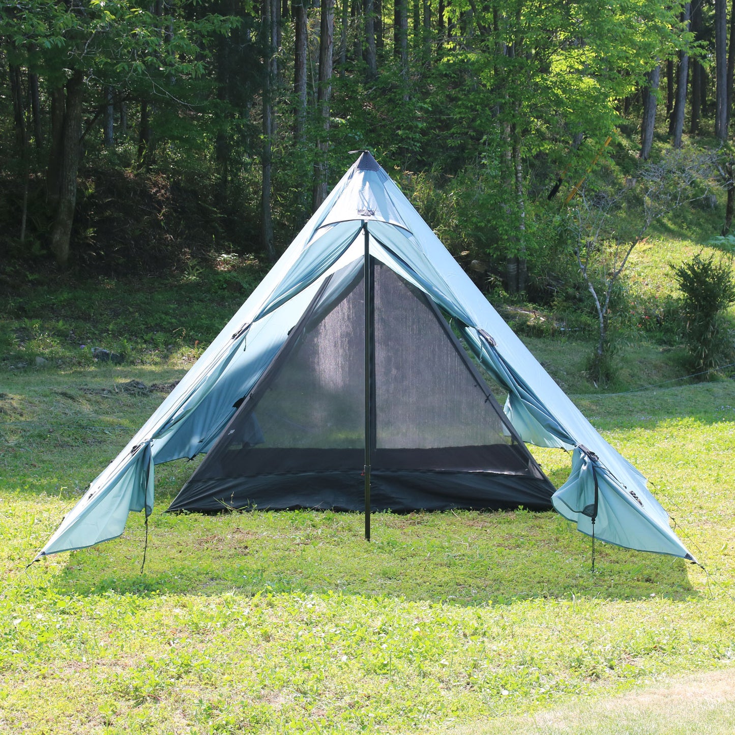 Pre Tents - Bealock