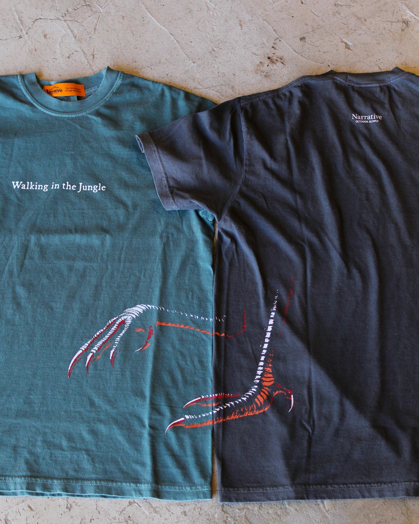 Narrative Original / Walking in the jungle T-Shirts