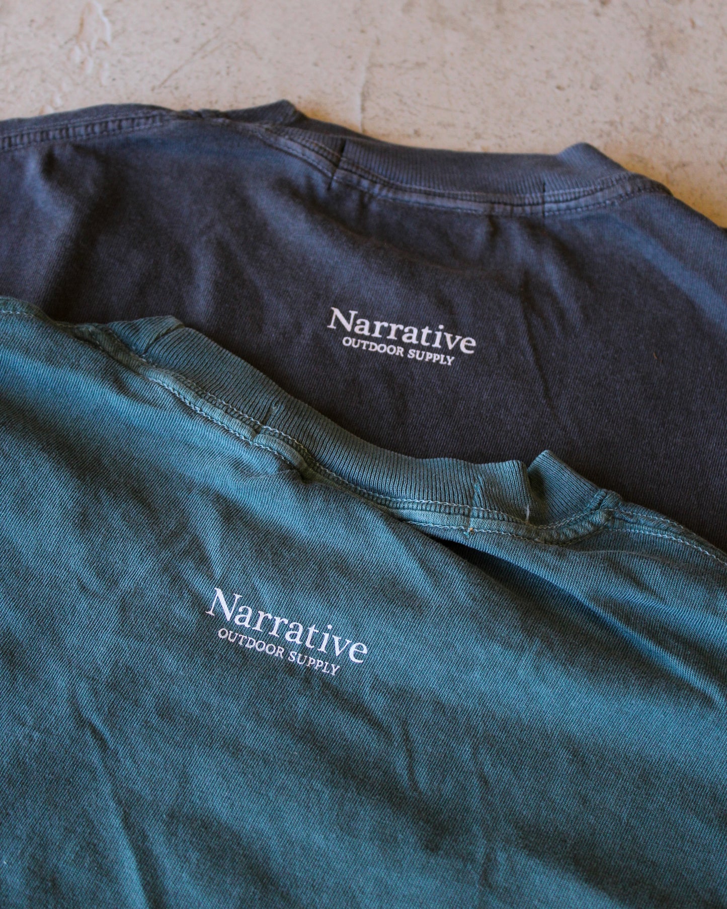 Narrative Original / Walking in the jungle T-Shirts