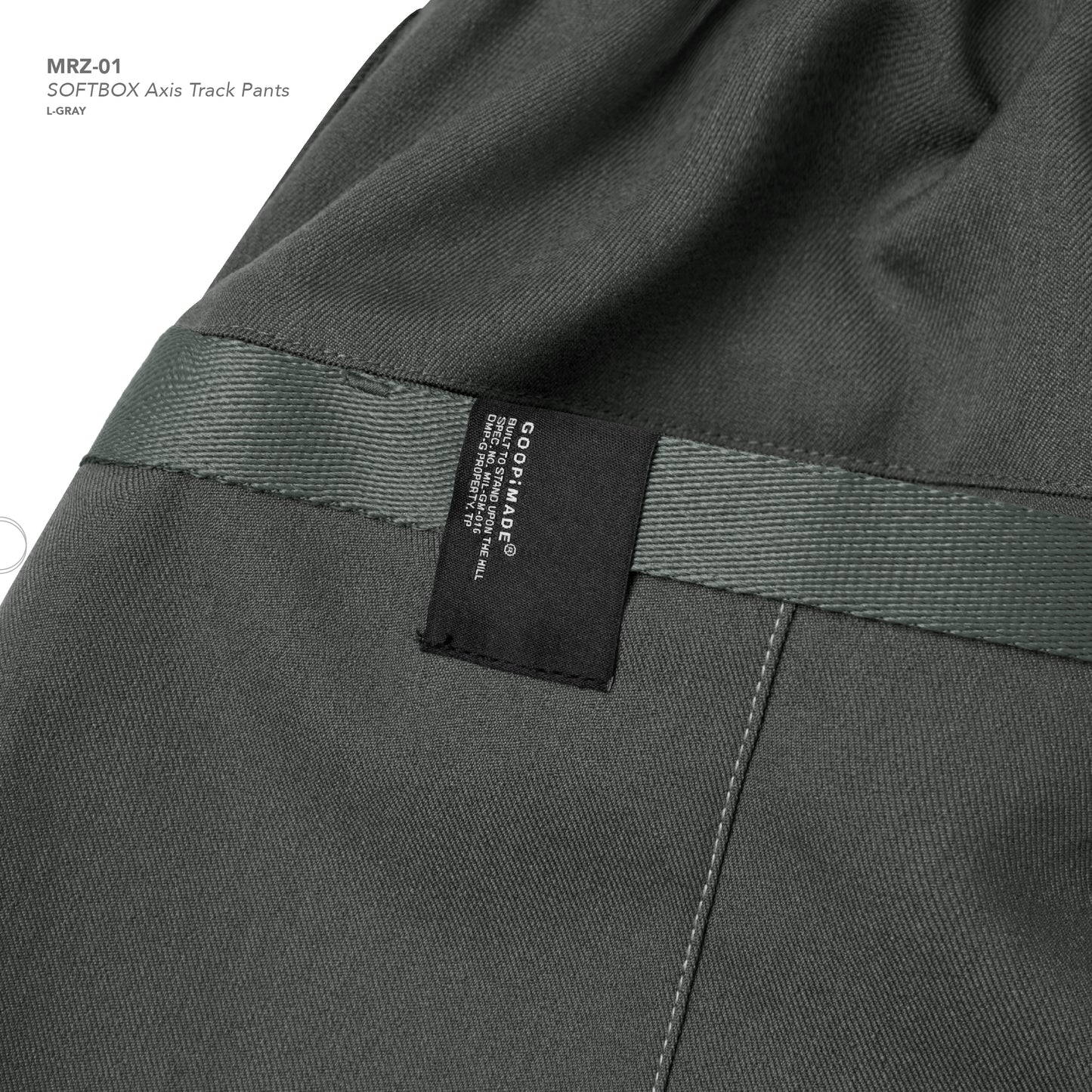 【GOOPiMADE】“MRZ-01” SOFTBOX Axis Track Pants L-Gray