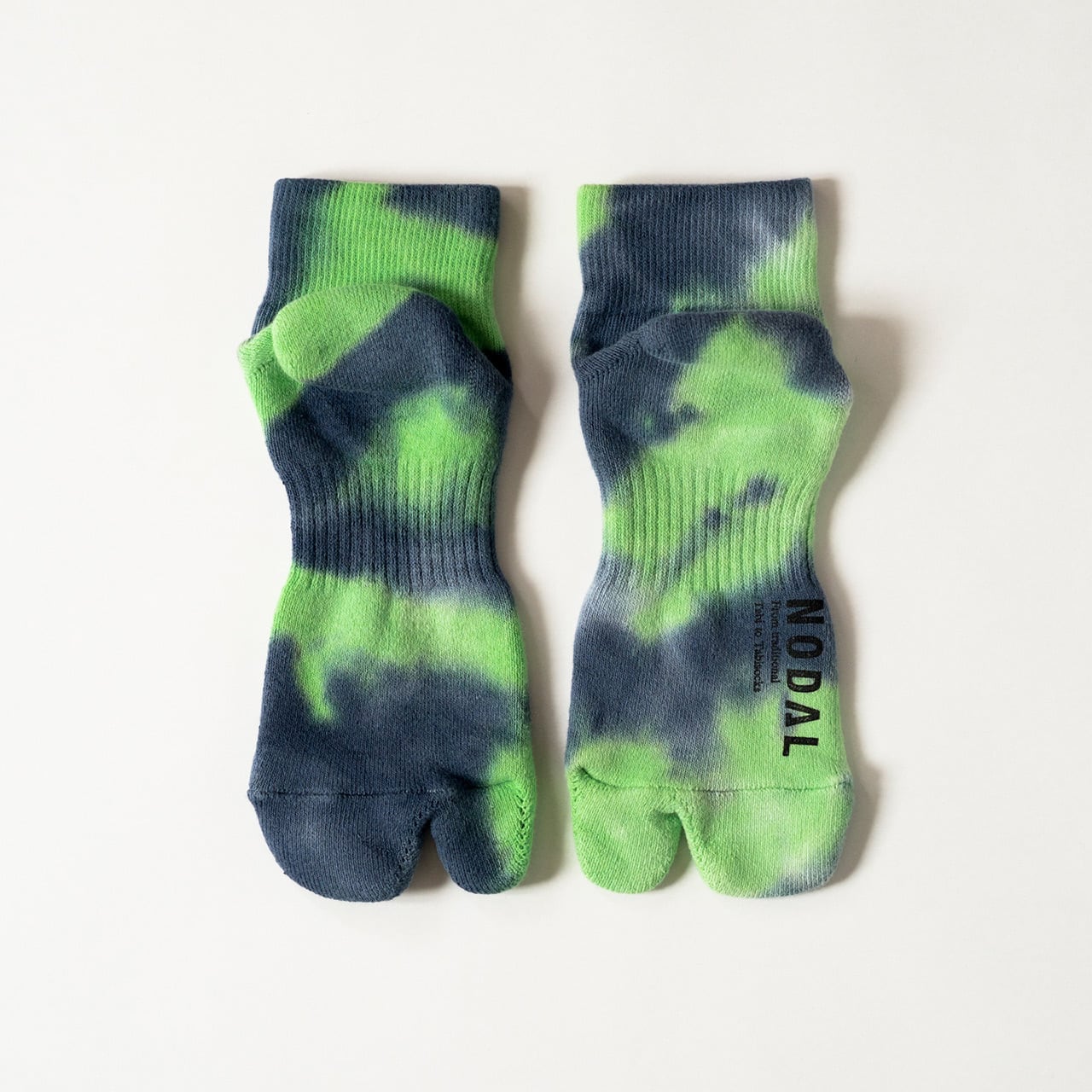 Nodal / Tie Dye Ankle Socks